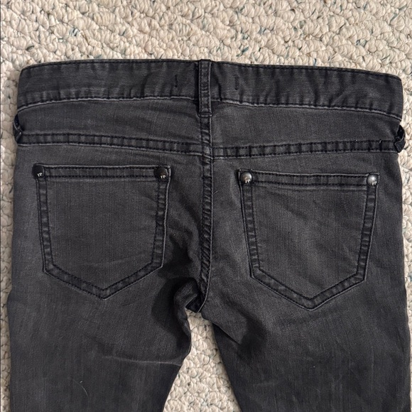 Free People Charcoal Jeans - Picture 5 of 5